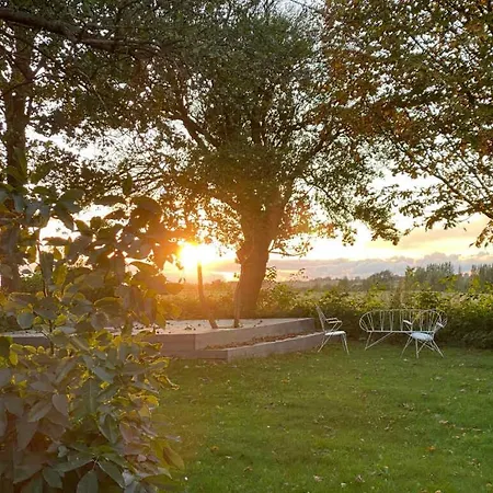 Your Charming Summer Holiday home Borre
